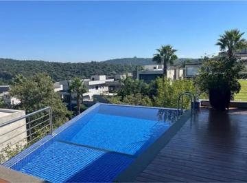 Casa · 530m² · 4 Quartos · 4 Vagas · CASA AMPLA COM VISTA PERMANETE NO ITAHYE