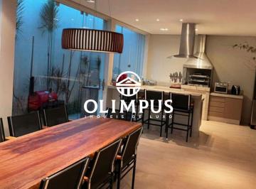 Casa · 272m² · 3 Quartos · 2 Vagas · Casa no Condomínio Village Karaíba para Alugar no Bairro Jardim Karaíba em Uberlândia