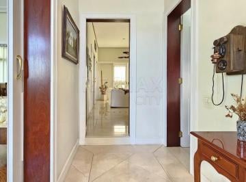Casa · 743m² · 5 Quartos · 2 Vagas · Casa de esquina à venda no Residencial Melville com 462 m2