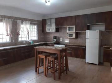 Rural · 1300m² · 4 Quartos · Chácara com 4 dormitórios e piscina para locação Ville Saint James II Campo Limpo Paulista SP.