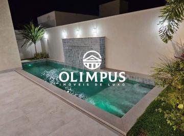 Casa · 298m² · 3 Quartos · 2 Vagas · Bela casa estilo sobrado disponível para venda no condomínio Splendido na cidade de Uberlândia-MG