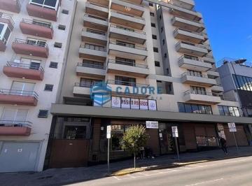Apartamento · 40m² · 1 Quarto · APARTAMENTO DE UM DORMITÓRIO NO CENTRO