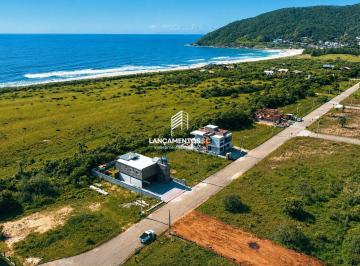 Terreno · 652m² · Terreno à venda na Praia da Gamboa, Garopaba/SC, com 651,87 m²