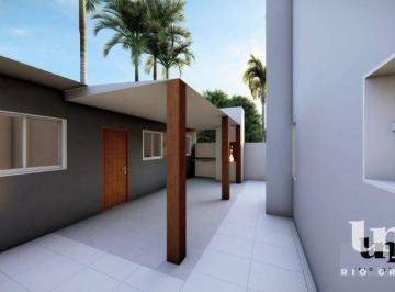 95063176f731acbf39ebee33253b31193a4ebce9 · Lindo Sobrado com área Comercial