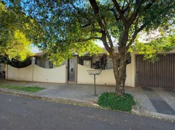 Casa · 168m² · 3 Quartos · 2 Vagas · Casa com 3 dormitórios à venda, 168 m² por R$ 890.000,00 - Zona 03 - Maringá/PR