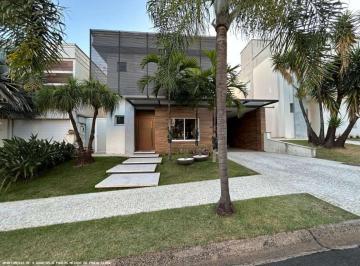 202509090701182051.jpg · Casa para Venda em Uberlândia, City Uberlândia, 3 dormitórios, 3 suítes, 4 banheiros, 2 vagas