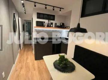 Apartamento · 28m² · 1 Quarto · Apto reformado,com 1 quarto e vista lateral Mar!Localização privilegiada a pouco
