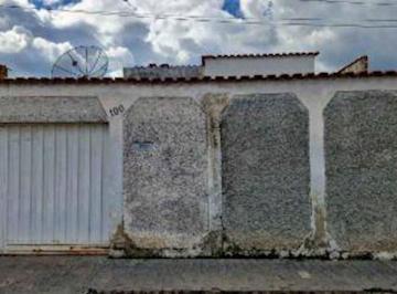 1776452249076.jpeg · Casa na Vila Carmem - Cachoeira Paulista/SP