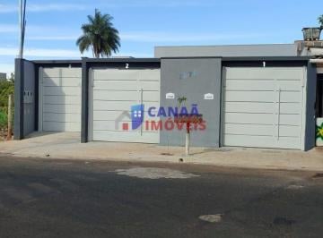 Casa · 73m² · 2 Quartos · 2 Vagas · Casa nova com 2 quartos, suíte, acabamento premium e garagem para 4 carros