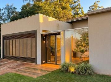 Casa · 172m² · 3 Quartos · 2 Vagas · Casa no jardim Monaco