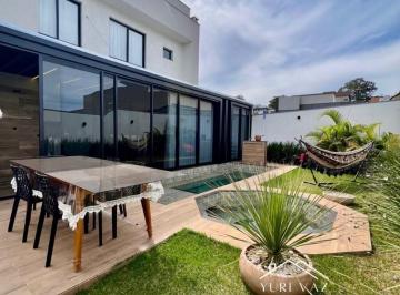 Casa · 250m² · 4 Quartos · 2 Vagas · Lindo Sobrado no Jardins Bolonha, 4 suites.