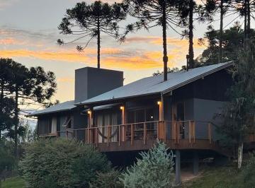Casa · 20000m² · 3 Quartos · Casa à venda no bairro Invernador - Urubici/SC