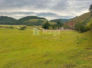 Rural · 54000m² · Sítio à venda no Bairro Velha em Nova Trento/SC