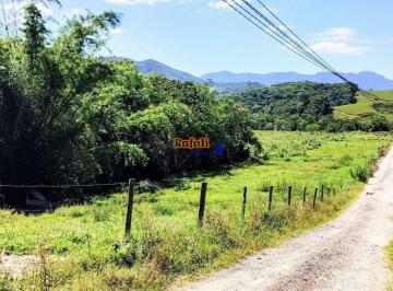 dgqhsa2ntrhm2m0ztrjzgi2_md · Terreno com 1 hectare plano a 10 minutos do centro de Santo Amaro da Imperatriz.