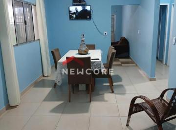 Casa · 204m² · 3 Quartos · 6 Vagas · Casa em  Avenida Presidente Castelo Branco - Solemar - Praia Grande/SP