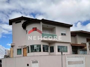 Casa · 235m² · 3 Quartos · 4 Vagas · Sobrado em Rua Rocha Pombo - Jardim Stella - Santo André/SP