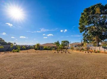 ebdb60dd1d7a17f3c3940362d55fdf6f3e338794 · Casa térrea em terreno de 2.550 m² | Condomínio fechado | SMDB – Lago Sul