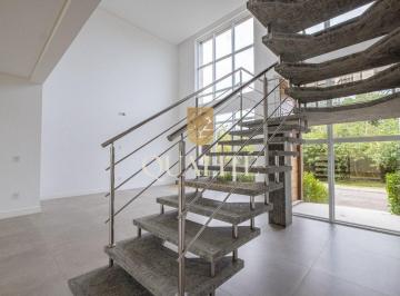 Casa · 360m² · 3 Quartos · Casa à venda - na Cachoeira do Bom Jesus
