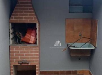 724c7286554ff58c22218a8595d83c4885044e69 · Casa ampla com suíte em excelente localização no Jardim São Jorge!