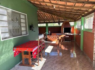 2bdfdc55b9c4e6e7b9175a24869a58f63e6e8179 · Chácara 5 quartos à venda, Zona Rural - Anhembi