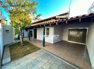 afef88498c47eaf63290bc88764655c39f748d4a · Casa com 3 dormitórios à venda, 207 m² por R$ 790.000,00 - Santa Mônica - Uberlândia/MG