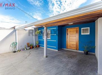 Casa · 85m² · 3 Quartos · 2 Vagas · Linda Casa Térrea. Seu Novo Lar no Bairro Cajuru em Curitiba