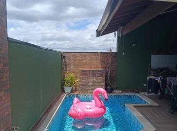 f7865edbc833da94577fe9d203960f9aab4f70ee · Linda residência no Jd. Bahia com piscina em prainha e iluminação em LED