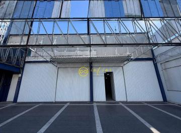 d63659cbb876e630a96761111cdf54ff5d5bad0f · Galpão Comercial para alugar, 681 m² por R$ 16.000/mês - Vila Lucy - Sorocaba/SP