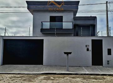 Casa · 139m² · 4 Quartos · 3 Vagas · Casa de Alto Padrão com Piscina à venda em Itanhaém-SP