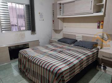 Casa · 68m² · 2 Quartos · 2 Vagas · Casa c/ 2 dorms, 2 vagas e Edícula, no Savoy