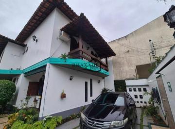 Casa · 82m² · 2 Quartos · 1 Vaga · Casa em condomínio fechado na Praia de Itaipu na Região Oceânica