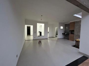 Casa de 3 quartos, Aparecida de Goiânia · VENDE-SE CASA NO PARQUE DAS NACÔES
