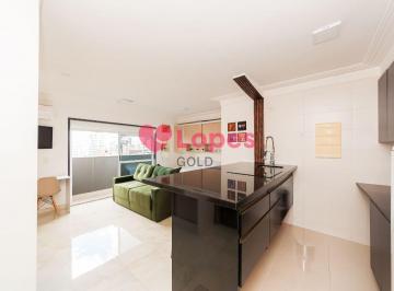 Apartamento de 1 quarto, Curitiba · Studio totalmente mobiliado e equipado de 35 m² à venda no Centro