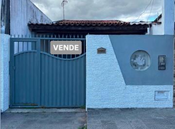 Casa de 2 quartos, Feira de Santana · CASA NO BAIRRO CONCEIÇÃO PROXIMO AO ATACADAO SAO ROQUE DA RUA CALAMAR