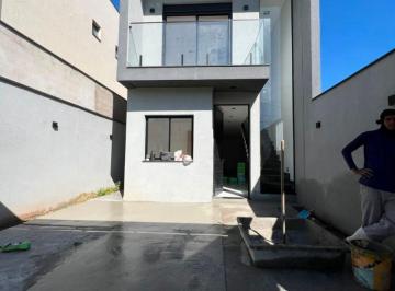Casa de 3 quartos, Santana de Parnaíba · Casa em Santana de Parnaíba, Casa no Residencial Nova Jaguari em Santana de Parnaíba/SP