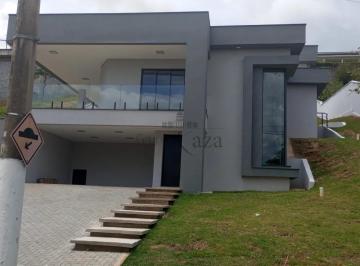 Casa de 4 quartos, Jacareí · Casa Resdiencial Mirante do Vale 4 quartos sendo 2 suites 270mts construção Terreno de 1.000 metros
