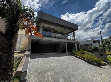 Foto 01 · Luxuosa Casa de Locação em Condomínio Vale das Águas, Bragança Paulista-SP: 4 Quartos, 4 Suítes, Sal