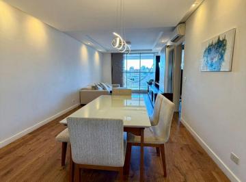Apartamento de 3 quartos, Curitiba · Apartamento nas Mercês,3 Quartos (1 Suíte), 2 Vagas, Sacada Ampla | Ar Condicionado de Alto Padrão