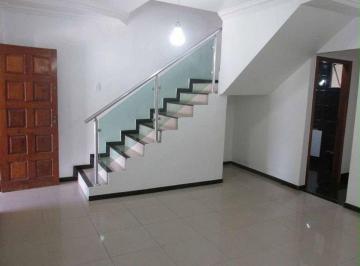 Casa de 3 quartos, Diadema · Casa de 164 m² com 3 quartos à venda em Piraporinha, Diadema