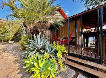 Casa de 3 quartos, Nova Friburgo · Casa de 240 m² com 3 quartos à venda em Santa Elisa