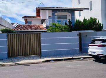 Casa de 3 quartos, Santo Antônio de Jesus · Casa à Venda no Club dos 100