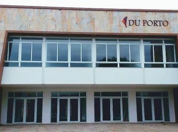 c64d7c517bbc4620b16687f156f1ec6a.jpg · Sala comercial à venda em Torres, Centro, 128m²