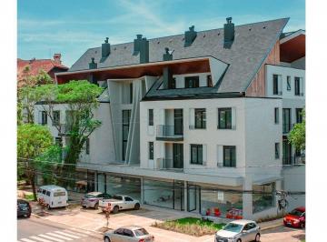 44ec6ad0-d173-4da0-9e30-16e72e901a14.jpg · Apartamento à venda em Gramado, Centro, com 1 quarto, 56.42m²