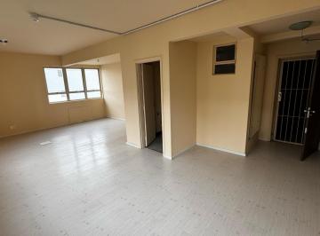2354194a-8258-4272-9931-1036c9c29c7d.JPG · Sala comercial à venda em Caxias do Sul, Centro, 50m²