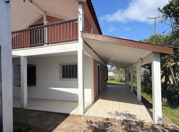bf2a9fb2-8b52-4da8-9d18-b4e78c4047b5.jpg · Duplex à venda em Torres, Praia Itapeva, com 2 quartos, 157.55m²
