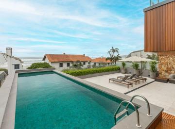 12456267-4732-4379-89bb-8ca3f7e0f874.jpg · Apartamento à venda em Torres, Centro, com 4 quartos, 322m²