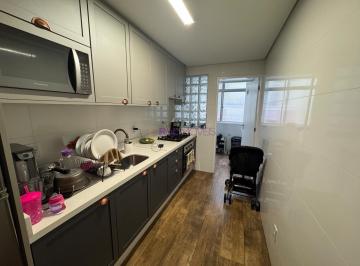 Apartamento · 80m² · 2 Quartos · 2 Vagas · Apto no Kobrasol com 2 vagas e semi mobiliado para venda
