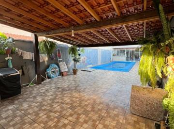 Casa · 137m² · 3 Quartos · 3 Vagas · Casa à venda em Sumaré, Jardim Macarenko, com 3 quartos