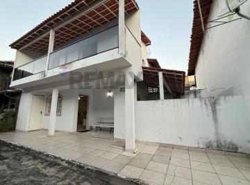 Casa · 62m² · 2 Quartos · 1 Vaga · Casa de vila à venda no Jardim Flamboyant com 2 quartos e vaga de garagem, Cabo Frio