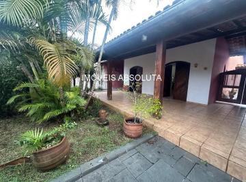 Foto 01 · Casa com Edícula - Piscina - Lado Praia